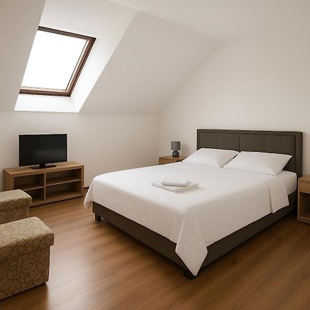 זבליאק Apartment And Rooms D&J מראה חיצוני תמונה
